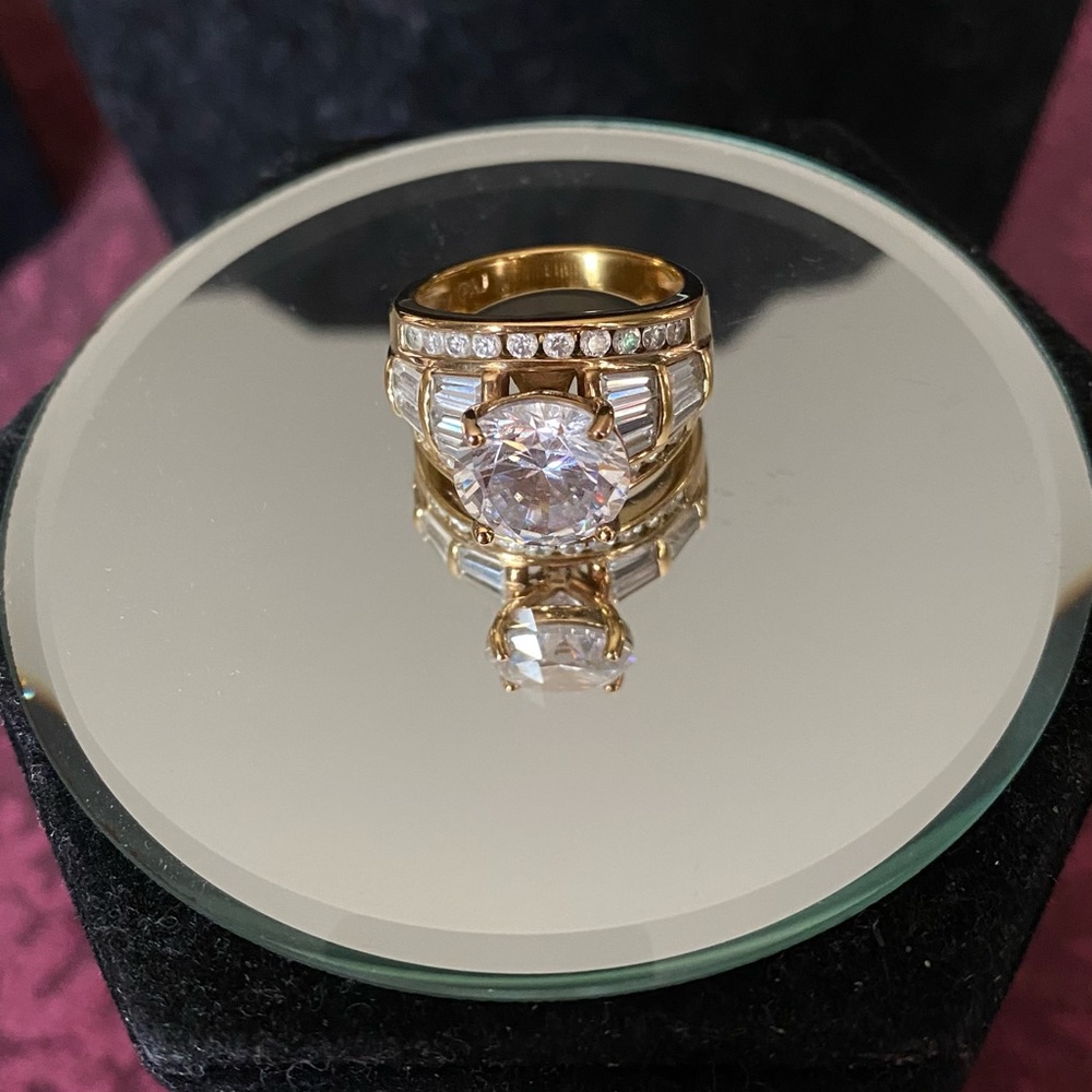 RING - Picture 12 of 12